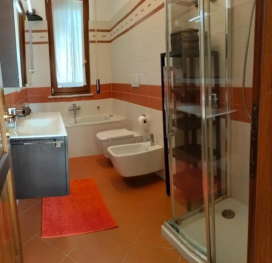 Appartamento Sunnyside Accademia Livorno 0*,  Italia